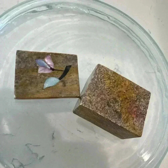 Vintage Small Marble Hand Carved Trinket Box Tiny 1” x 2” - Picture 13 of 16